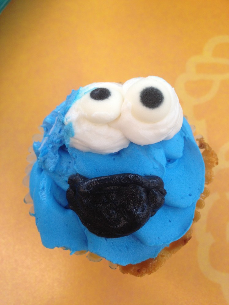 Cookie Monster cupcake